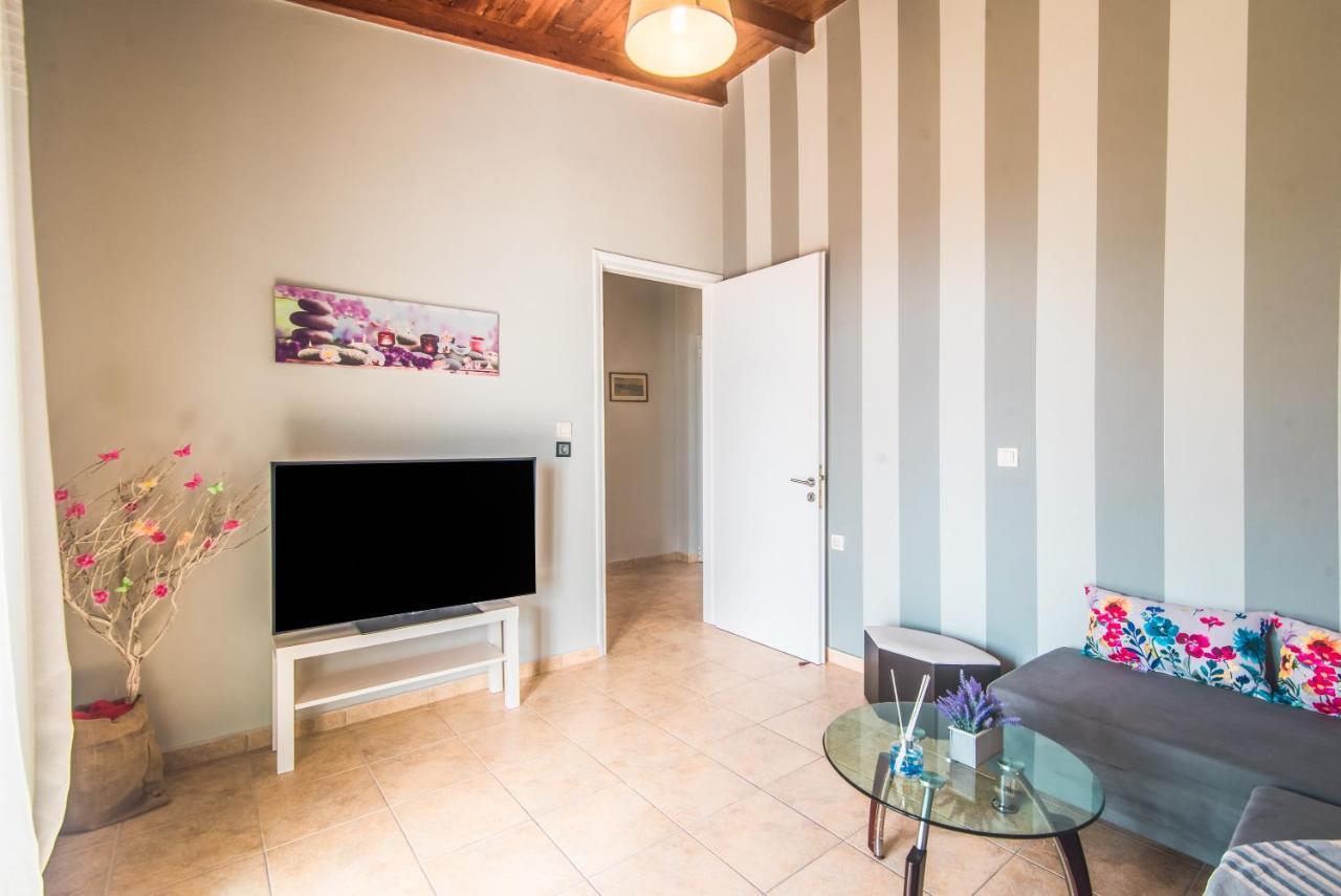 Nadia'S Apartment Перама Экстерьер фото